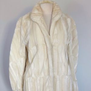 EUC Vintage 80s Faux Mink Fur Coat Isabellas Journey